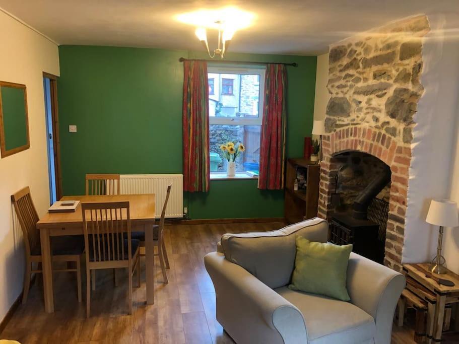 Villa Kylie'S Corner-In The Heart Of Llanberis Exterior foto
